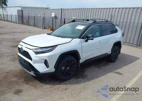 2024 Toyota Rav4 Hybrid Xse z USA, uszkodzony, nr VIN 4T3E6RFV4RU152027